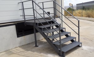 escalera metalica
